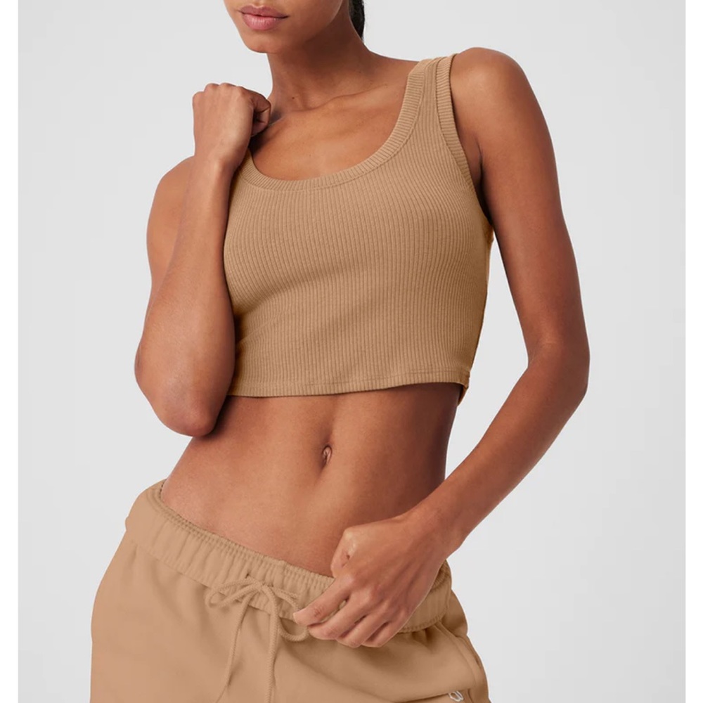 NWT Alo Yoga Wellness Tank Toasted Almond Brown Tan Women’s S Ribbed Cropped